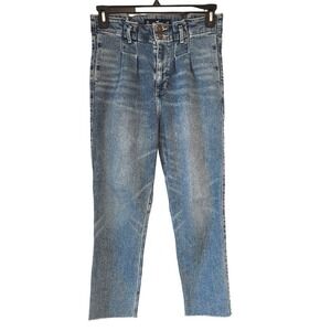 Hollister Curvy Ultra High Rise Mom Jean Womens Size 5S W27 L25 Light Wash